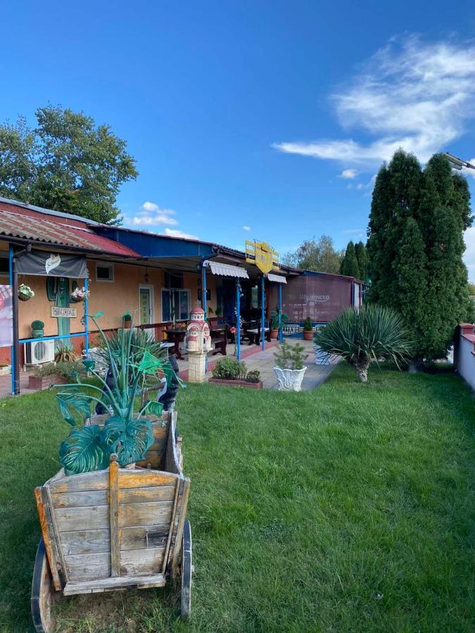 Motel Dilijans Vidin Esterno foto